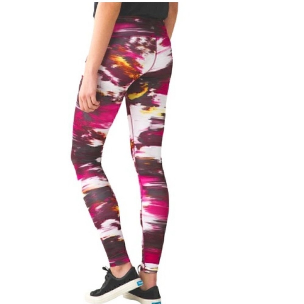 Lululemon Multicoloured Leggings - Size 6